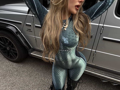 GREEN REPTILE full-body